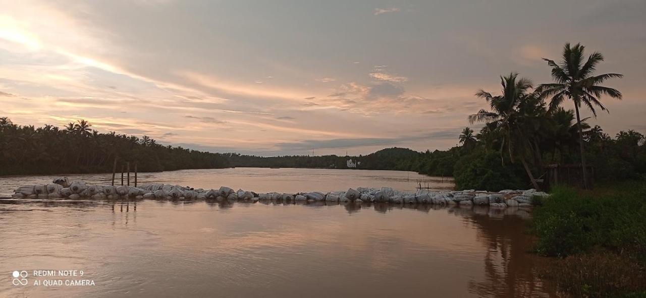 Shruthi'S Aarohi-Nature'S Retreat Mulappilangad Екстер'єр фото